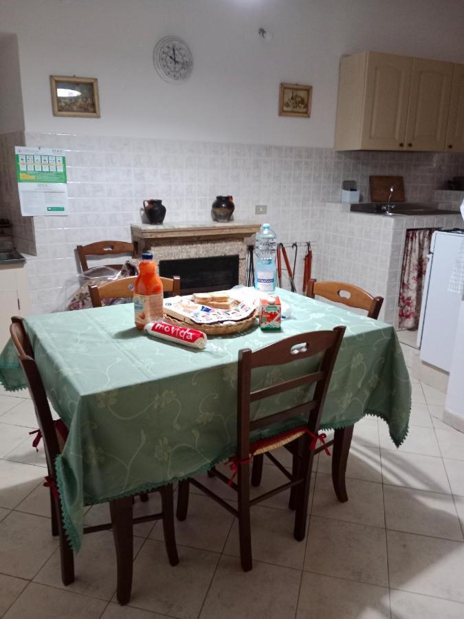 La Casa Di Zia Nina Campolattaro Exterior foto