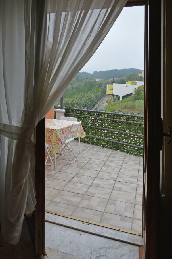 La Casa Di Zia Nina Campolattaro Exterior foto