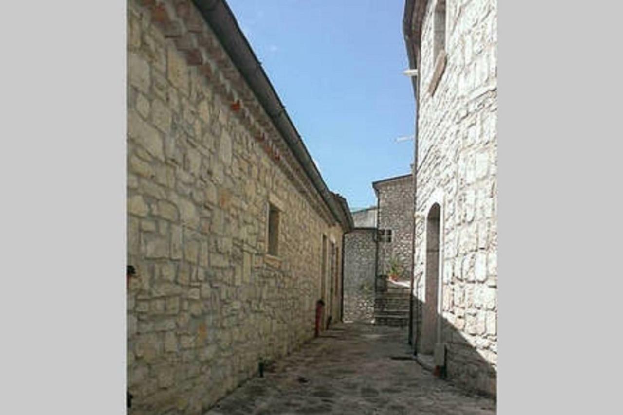 La Casa Di Zia Nina Campolattaro Exterior foto